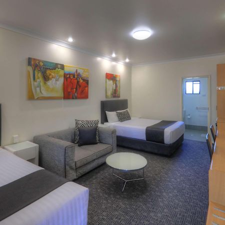 Best Western Ascot Lodge Motor Inn Goondiwindi Extérieur photo