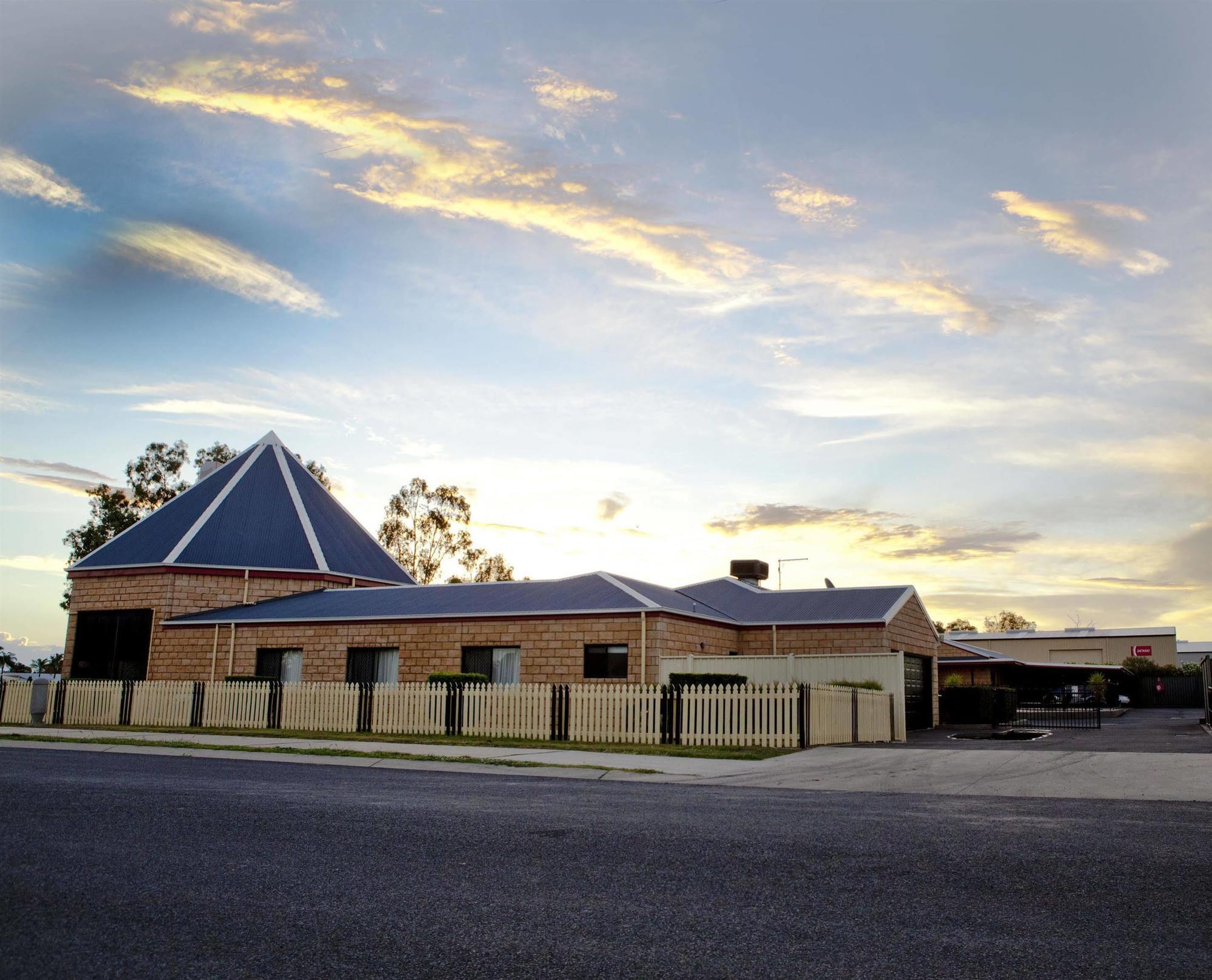 Best Western Ascot Lodge Motor Inn Goondiwindi Extérieur photo